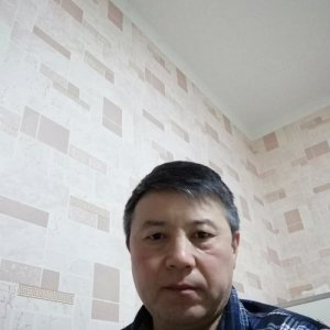 Серикбаев , 48 лет